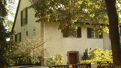 Charmantes Einfamilienhaus in exklusiver Wohnlage am Dianasee im Grunewald!