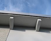 Schnoor Immobilien Lichterfelde West: sanierungsbedürftige Zwei-Zimmerwohnung mit Balkon dicht Teltowkanal