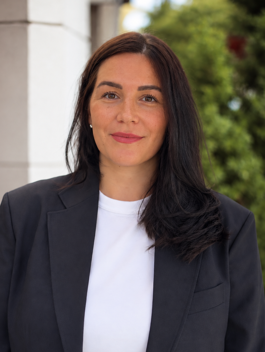 Ansprechpartnerin Stephanie Fetsch